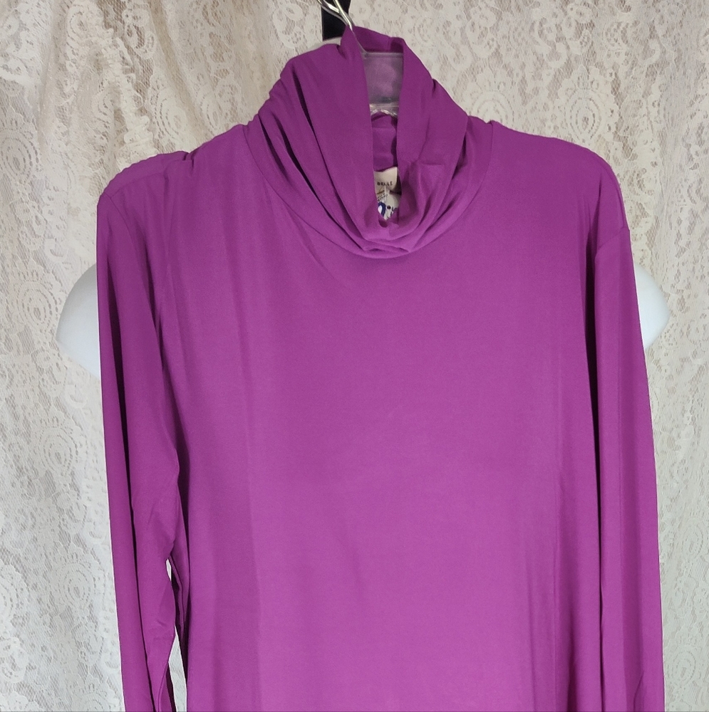 Diana Belle Knit Turtleneck Magenta NWT size XL